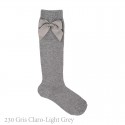 CHILDREN´S COTTON KNEE-HIGH SOCKS WITH GROSGRAIN SIDE BOW BY CONDOR.