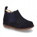 Ankle boot shoes for first steps with elastic band and zipper in Suede leather.