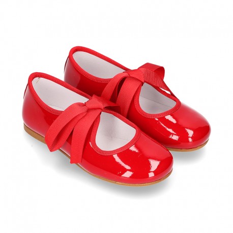 Ballet flat or little Mary Jane shoes Angel style in RED patent leather.