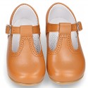 New Classic Nappa Leather T-strap shoes with buckle fastening in cowhide color.