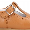 New Classic Nappa Leather T-strap shoes with buckle fastening in cowhide color.