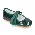 Patent leather Angle style ballet flat or Mary Jane shoes.