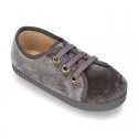 Casual BAMBA type shoes with in velvet canvas.