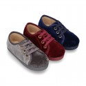 Casual BAMBA type shoes with in velvet canvas.