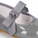 New Classic Patent leather little Mary Jane shoes with velcro strap and ribbon.