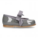 New Classic Patent leather little Mary Jane shoes with velcro strap and ribbon.