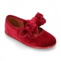 New stylized little Mary Jane shoes with velcro strap and DOUBLE BOW in velvet.