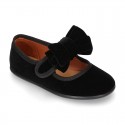 New stylized little Mary Jane shoes with velcro strap and DOUBLE BOW in velvet.