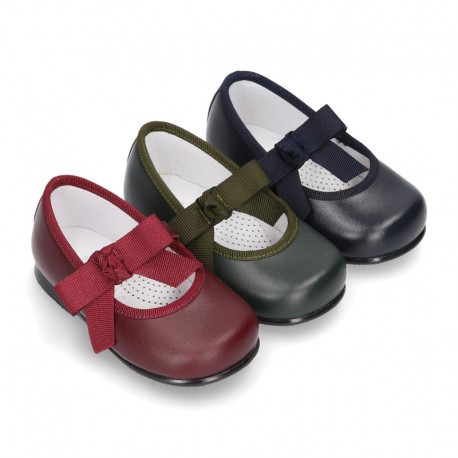 New Classic Soft Nappa leather little Mary Jane shoes with velcro strap and ribbon.