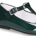 Little T strap Mary Jane shoes in patent leather.