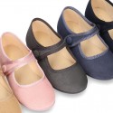 Autumn winter canvas little Mary Jane shoes with velcro strap and button.