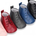 New Little ankle boots for babies with non slip sole in Nappa leather.