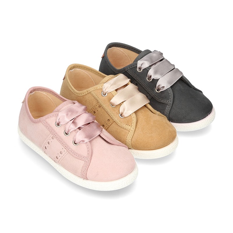New serratex canvas FASHION tennis shoes with ties closure and chopped design. TK105 OkaaSpain
