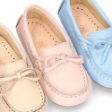 EXTRA SOFT nappa leather Moccasin shoes with bows for little kids in pastel colors.