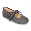 Autumn winter canvas Mary Janes with ties closure.