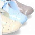 Dress shoes for baby little angel style with tongue in patent leather.