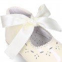 Little Mary Jane shoes angel style with ties in patent leather for baby.