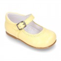 Fashionable Halter little Mary Jane shoes with buckle fastening in nappa leather.