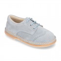 Classic Laces up shoes in pastel colors with chopped design in suede leather.