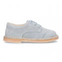 Classic Laces up shoes in pastel colors with chopped design in suede leather.
