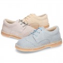 Classic Laces up shoes in pastel colors with chopped design in suede leather.