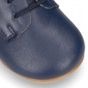 Zapatito Blucher primavera para peques con cordones en piel lisa suave.