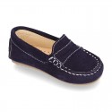 Suede leather Moccasins with detail mask and driver type Outsole for little boys.