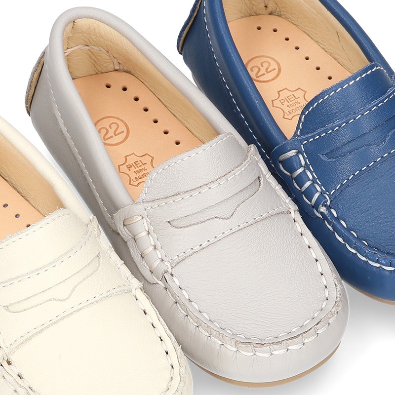SOFT NAPPA leather moccasin shoes for little kids. D190A | OkaaSpain