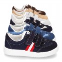 Combined canvas suede leather kids tennis shoes with hook and loop strap .