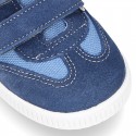 Combined canvas suede leather kids tennis shoes with hook and loop strap .