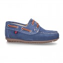 Classic suede leather Boat shoes with shoelaces and driver type soles for Spring summer.