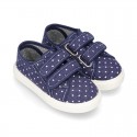 Zapatilla con doble velcro en lona jeans con ESTRELLAS.