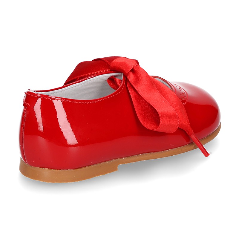 Classic little Mary Jane shoes ANGEL STYLE in patent leather with ...