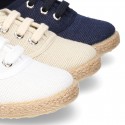 LINEN canvas Bamba type espadrille shoes with ties closure.