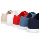 Cotton Canvas Sneaker with toe cap and laceless.