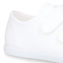 Cotton Canvas Sneaker with toe cap and laceless.