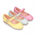 New Extra soft Nappa leather stylized Mary Janes in FASHION colors with buckle fastening.