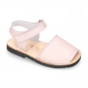 EXTRA SOFT leather kids Menorquina sandals with hook and loop strap in pastel colors.