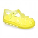 CRYSTAL COLORS TENNIS style jelly shoes for the Beach and Pool.