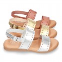 Leather sandal shoes to dress with two rear straps and chopped design for girls.