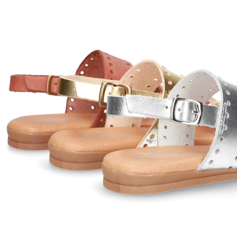 Soft leather Girl sandal shoes with combined straps design. MG089