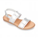 Leather sandal shoes to dress with two rear straps and chopped design for girls.