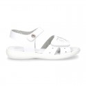 Washable leather sandals with front FLOWER velcro strap and SUPER FLEXIBLE outsole.