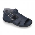 Washable leather sandals with open toe cap and buckle fastening with SUPER FLEXIBLE soles.