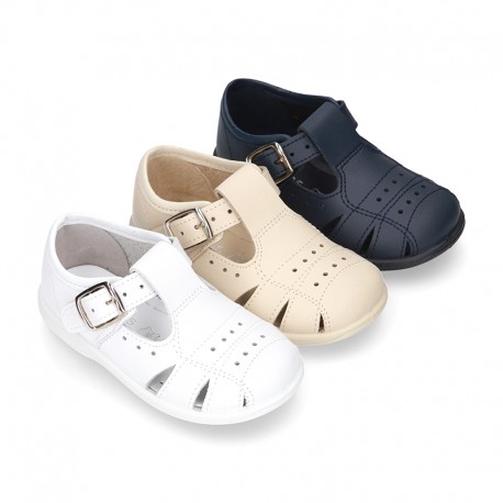 Little Washable leather sandals with PERFORATED design and SUPER FLEXIBLE soles.