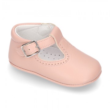 New Nappa leather Pepito or T-strap shoes with buckle fastening for babies in seasonal colors.