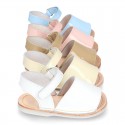 Baby Menorquina sandal shoes in patent leather.