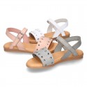 Leather sandal shoes to dress with two rear straps and chopped design for girls.