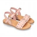 Leather sandal shoes to dress with two rear straps and chopped design for girls.