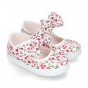 FLOWERS Cotton canvas Little Mary Janes with velcro strap and bow.